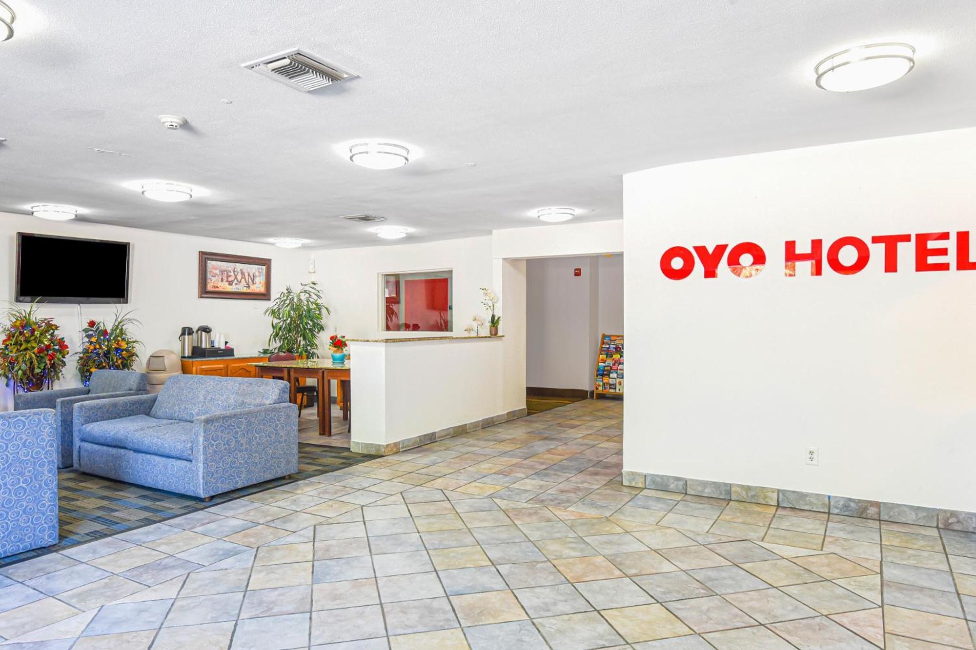 Oyo Hotel Irving Dfw Airport South Екстер'єр фото